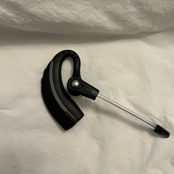 Plantronics wireless call headset - Picture 4 of 7